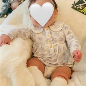 Kate Quinn long sleeve Peter Pan dress and bloomers snowflake print